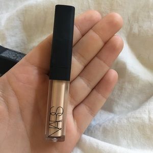 NARS Radiant Creamy Concealer